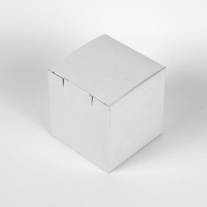 картинка Коробка для кружки БЕЛАЯ 10х10х10см (упакованы по 25 шт.) от магазина Одежда+